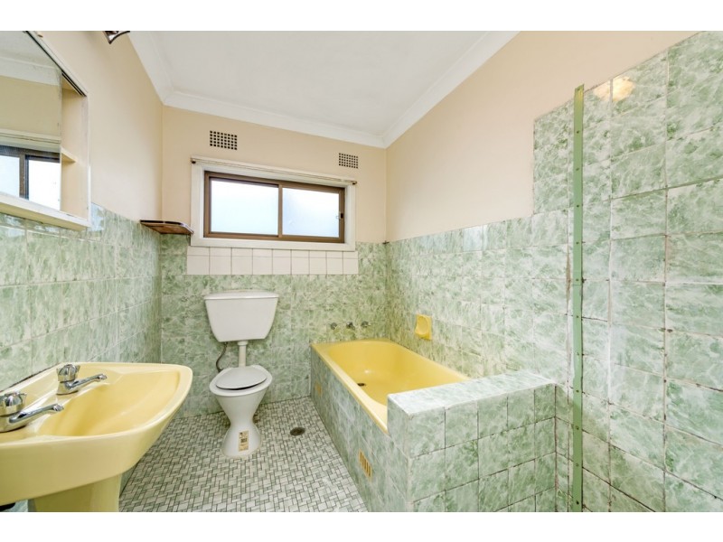 30 Norfolk Road, Greenacre NSW 2190