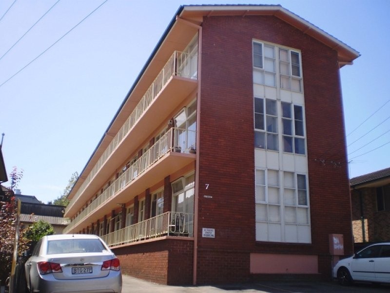 7 Queensborough Road, Croydon Park NSW 2133