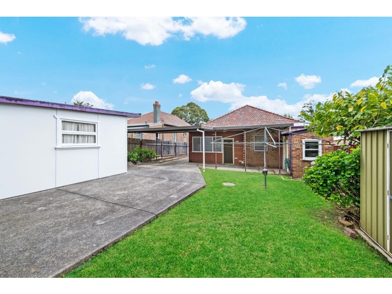 14 Eccles Avenue, Ashfield NSW 2131