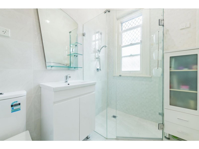 14 Eccles Avenue, Ashfield NSW 2131