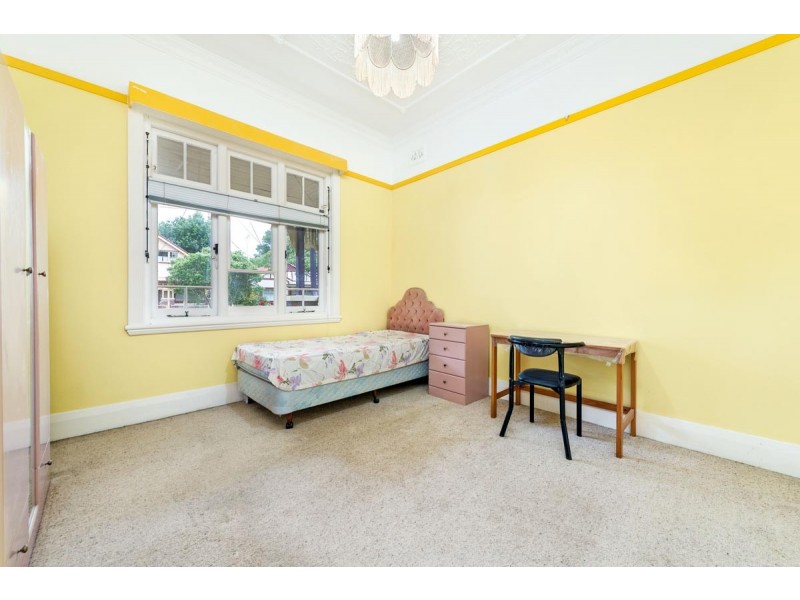 14 Eccles Avenue, Ashfield NSW 2131