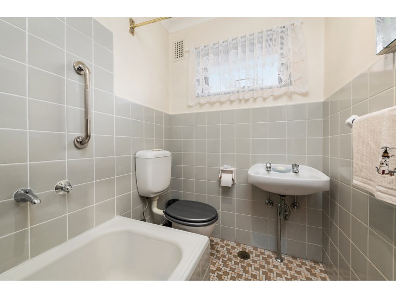 11/23 Orpington Street, Ashfield NSW 2131