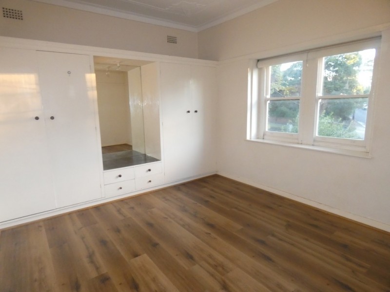 2/108 Norton Street, Ashfield NSW 2131