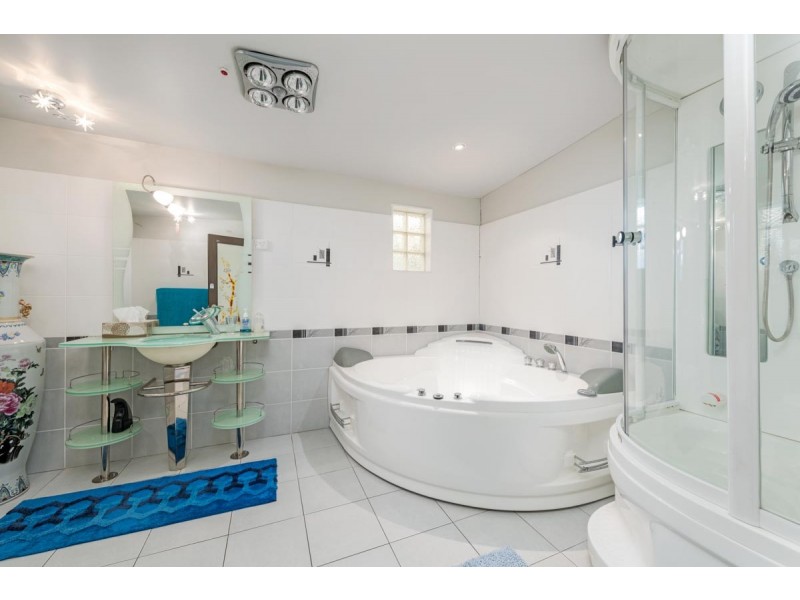 28 Norfolk Street, Greenacre NSW 2190