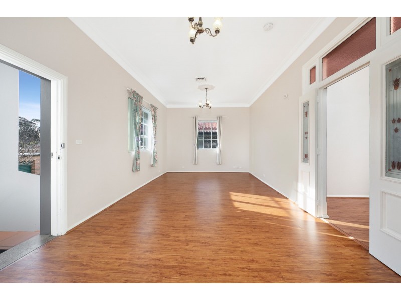 33 Victoria Street, Ashfield NSW 2131