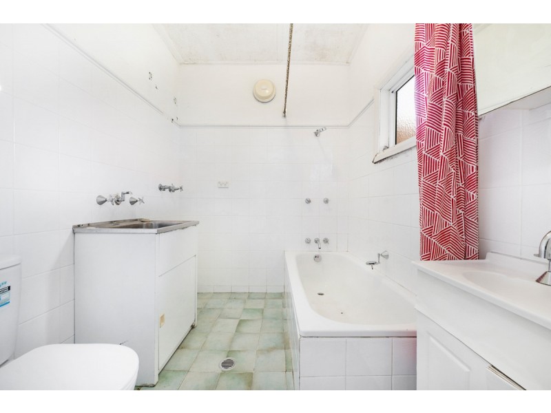 5 Cowper Street, Campsie NSW 2194