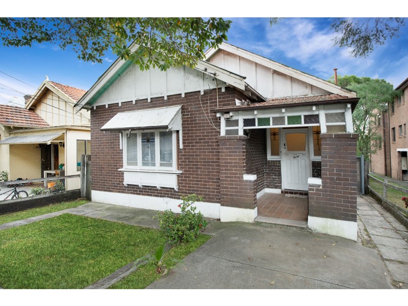75 Ninth Avenue, Campsie NSW 2194