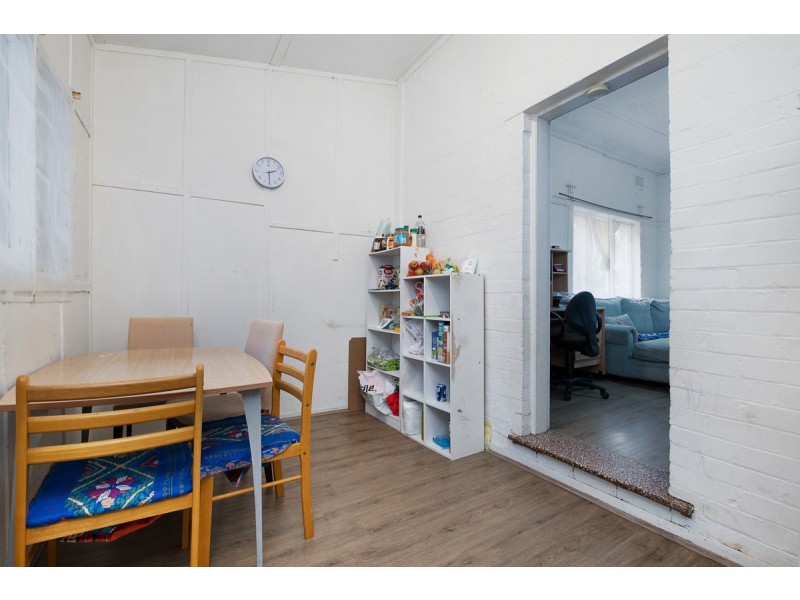 75 Ninth Avenue, Campsie NSW 2194