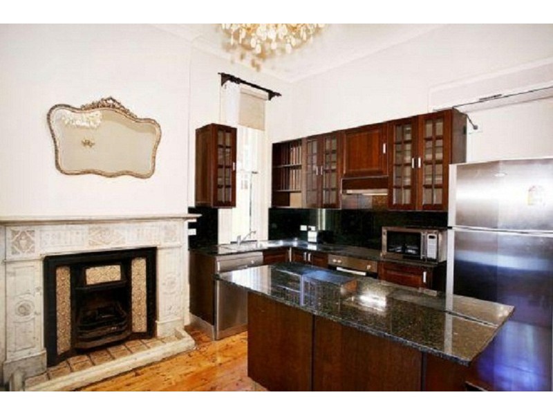 2/12 Cecil Street, Ashfield NSW 2131