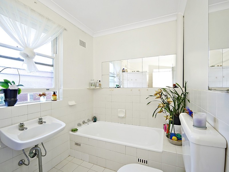 18/118 Elizabeth Street, Ashfield NSW 2131