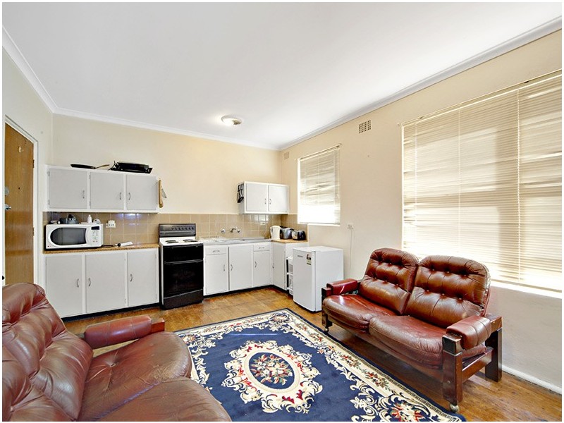 4/28 King Street, Ashfield NSW 2131
