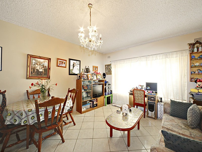8/73  Milton Street, Ashfield NSW 2131