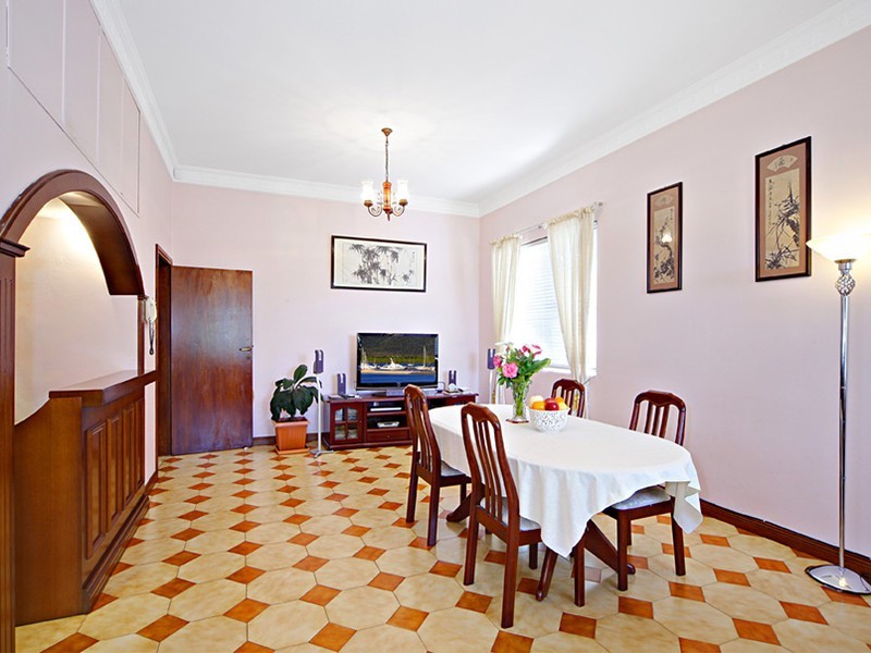 14 Alma Street, Ashfield NSW 2131