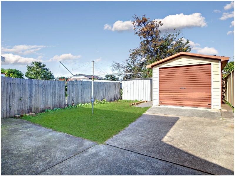 1 Ward Avenue, Canterbury NSW 2193