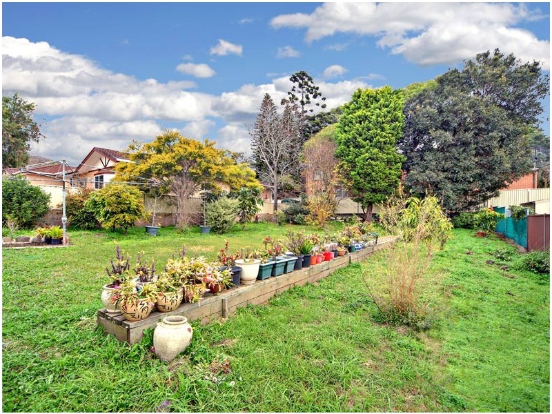 33A Lindsay Street, Burwood NSW 2134