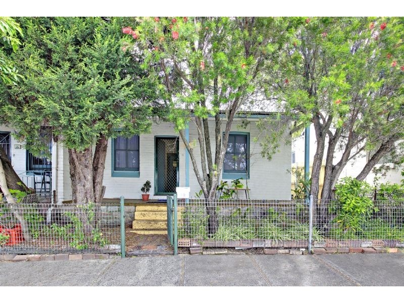 12 William Street, Ashfield NSW 2131