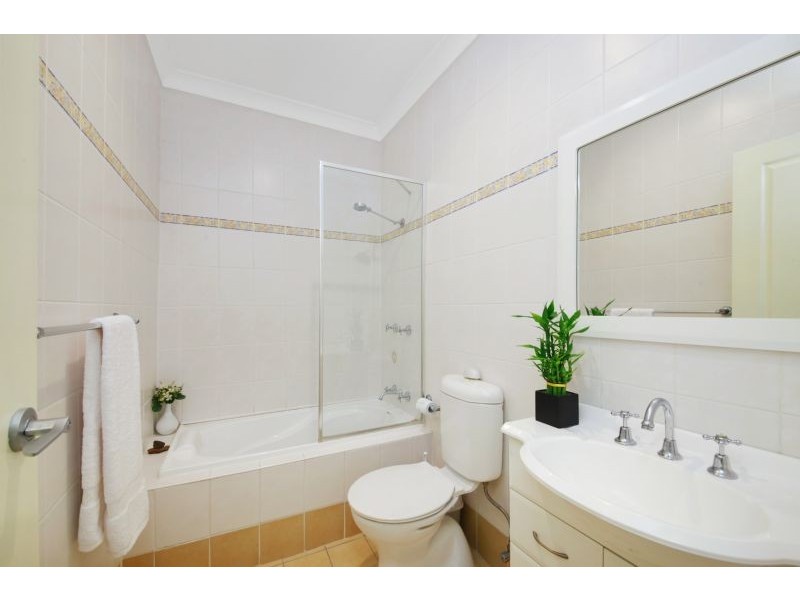 1/63A Grosvenor Cres, Summer Hill NSW 2130