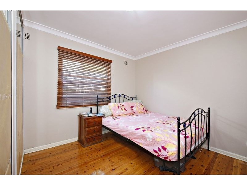 2/28 Orpington Street, Ashfield NSW 2131