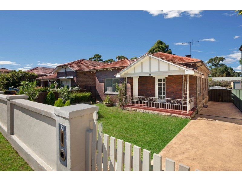 33 Cabarita Road, Concord NSW 2137