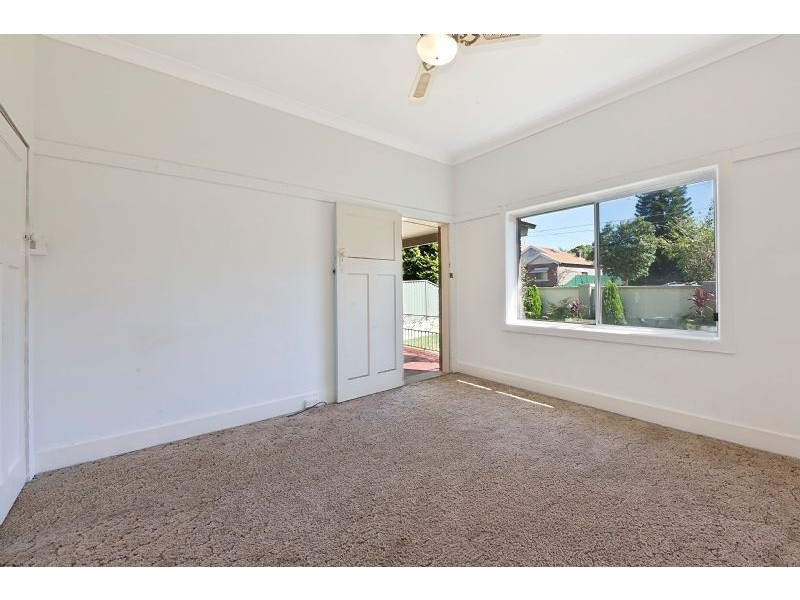 33 Cabarita Road, Concord NSW 2137