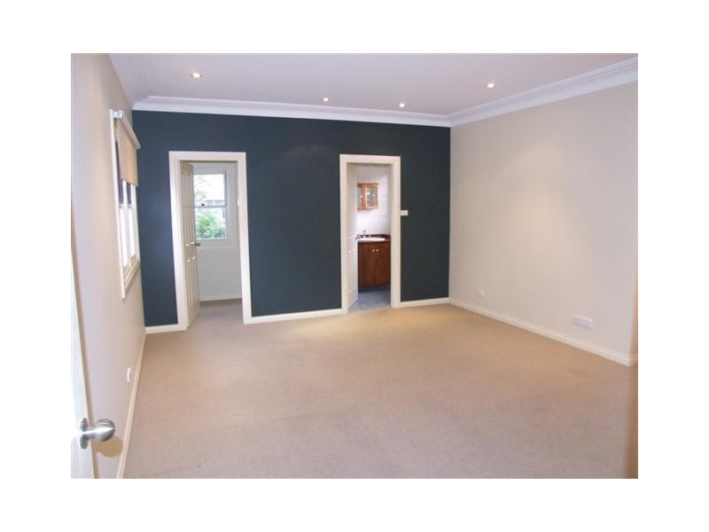 118 Parramatta Rd, Ashfield NSW 2131