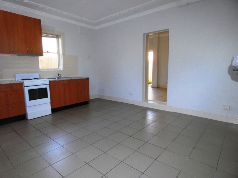 2/20 Elizabeth Street, Ashfield NSW 2131