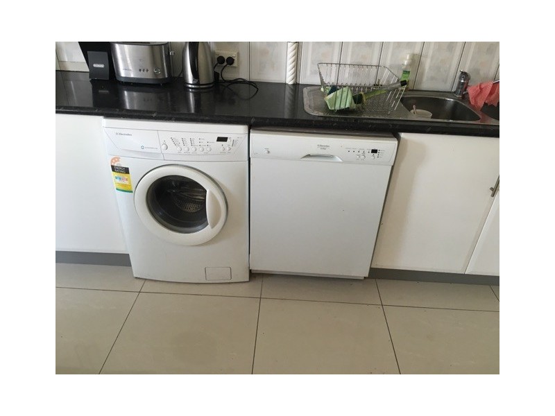 1/4 Sloane Street, Summer Hill NSW 2130