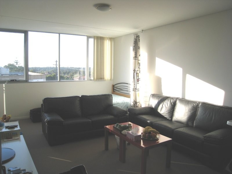 1 Cooks Avenue, Canterbury NSW 2193