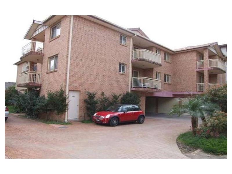 4/145A Croydon Avenue, Croydon Park NSW 2133