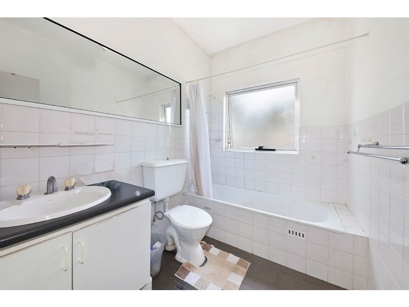 12/8 Dellwood Street, Bankstown NSW 2200