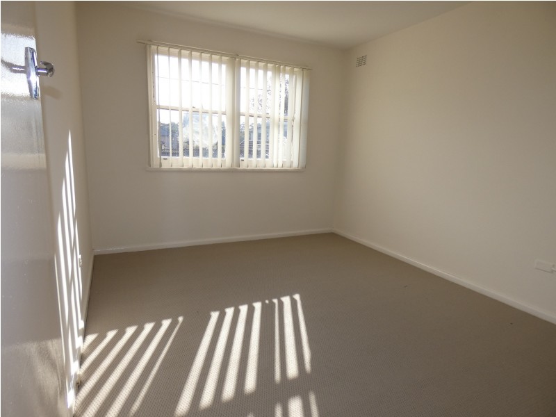 2/42 Robert Street, Ashfield NSW 2131