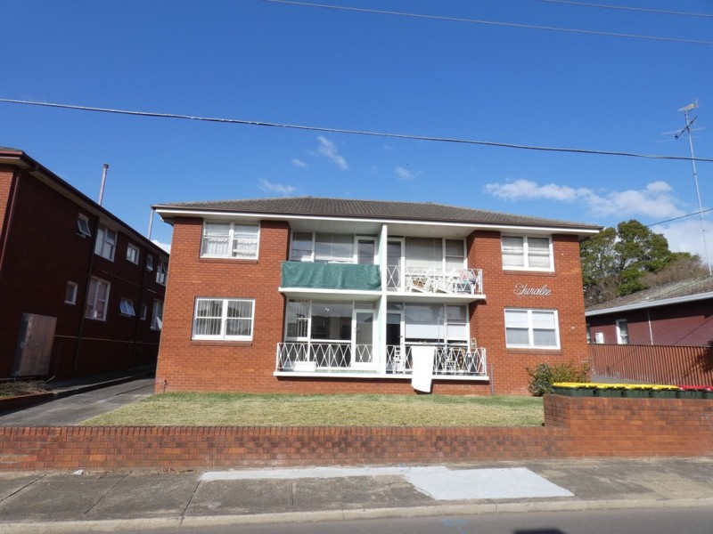 2/42 Robert Street, Ashfield NSW 2131
