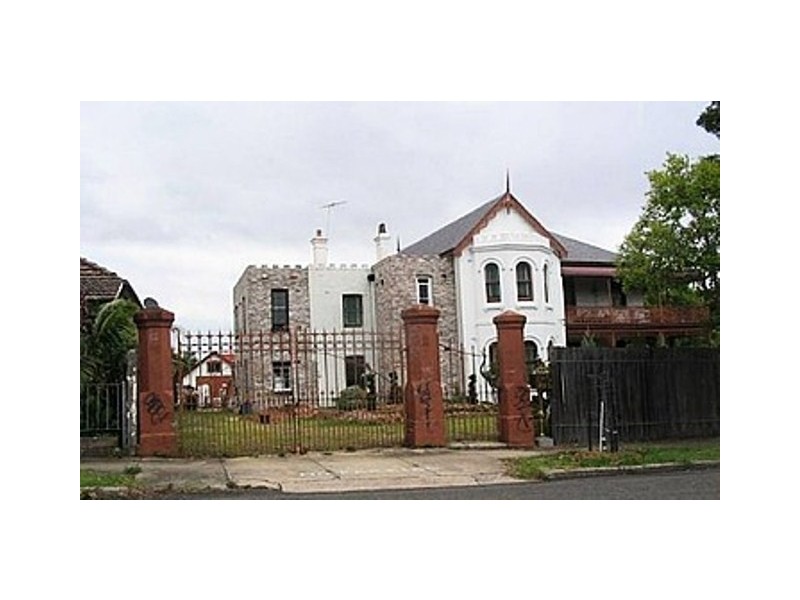 4 Taringa Street, Ashfield NSW 2131