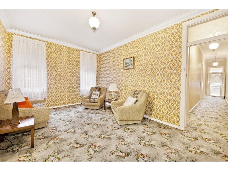 6 A’Beckett Ave, Ashfield NSW 2131