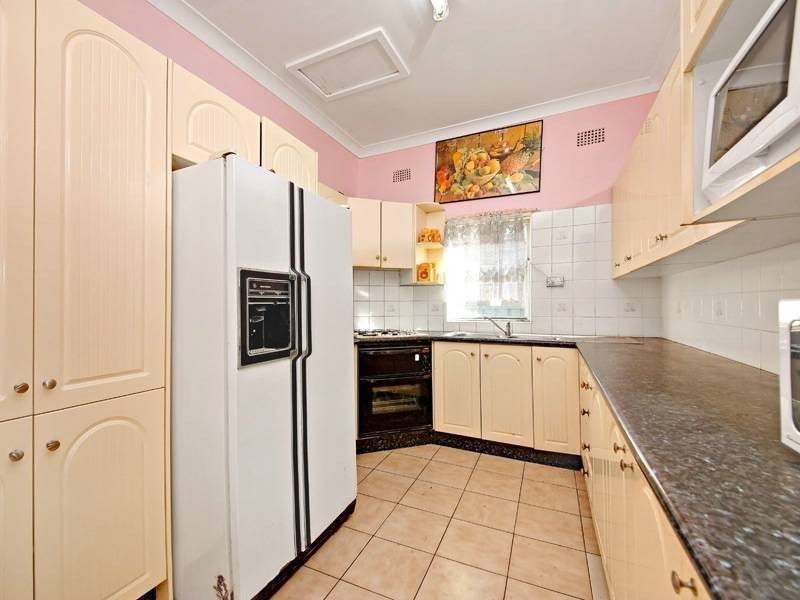 9 Lakemba Street, Belmore NSW 2192