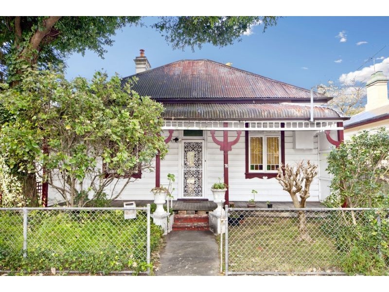 76 Holborow Street, Croydon Park NSW 2133