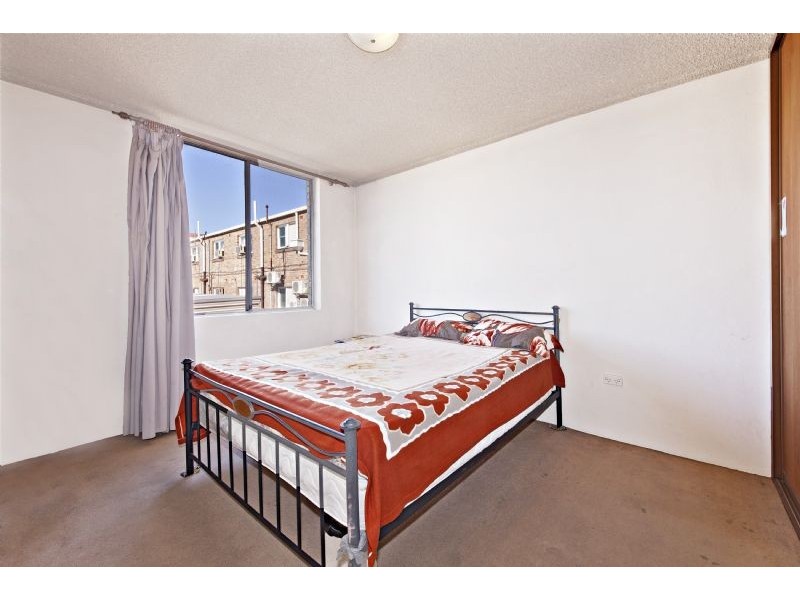 14/7 Loftus Street, Ashfield NSW 2131