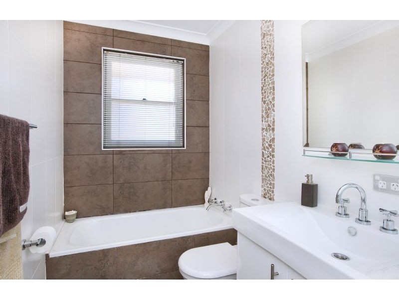 8/28 Pembroke Street, Ashfield NSW 2131