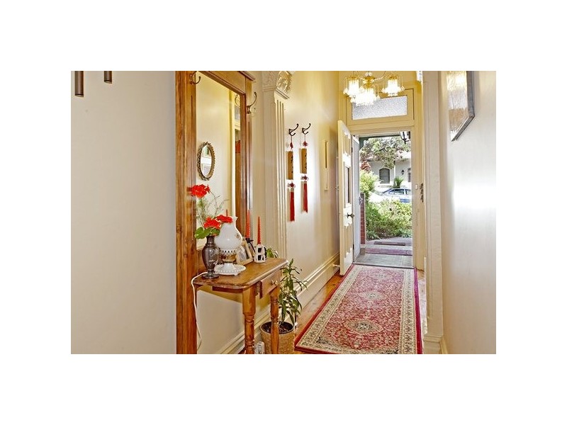 18 Carlisle Street, Ashfield NSW 2131