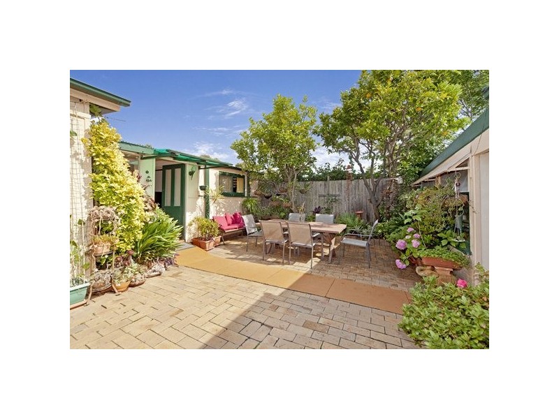 18 Carlisle Street, Ashfield NSW 2131