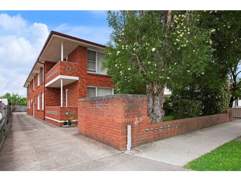 8/41 Bellombi Street, Campsie NSW 2194