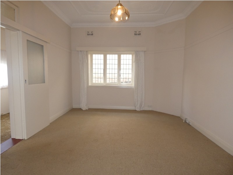 11 Wychbury Avenue, Croydon NSW 2132
