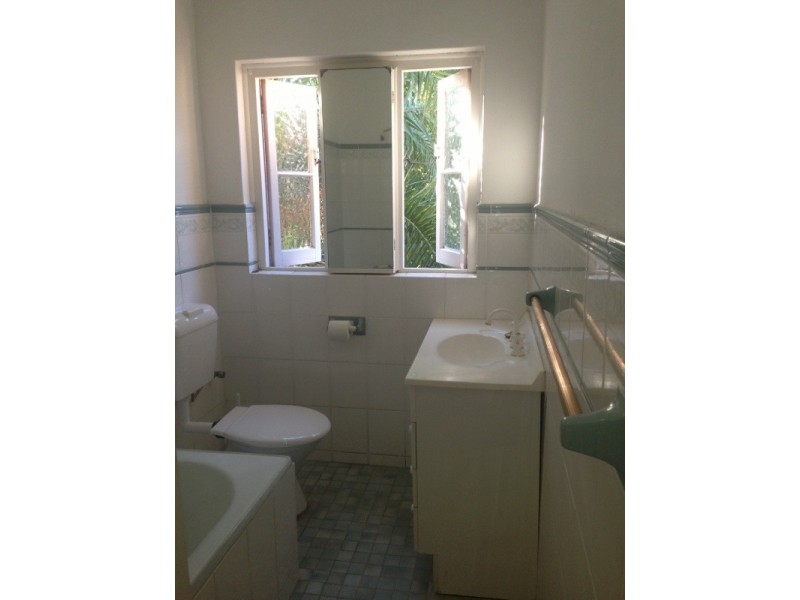 8/23 A’Beckett Avenue, Ashfield NSW 2131