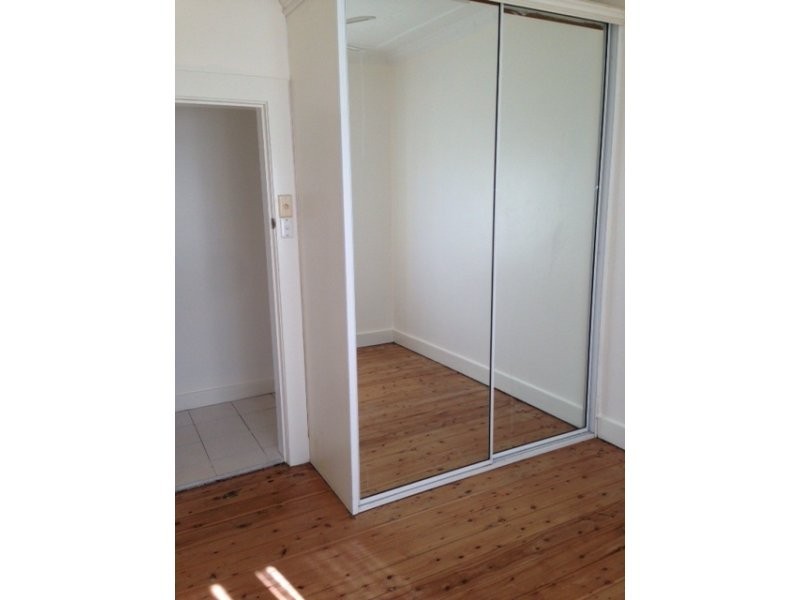 33 Lennartz Street, Croydon Park NSW 2133