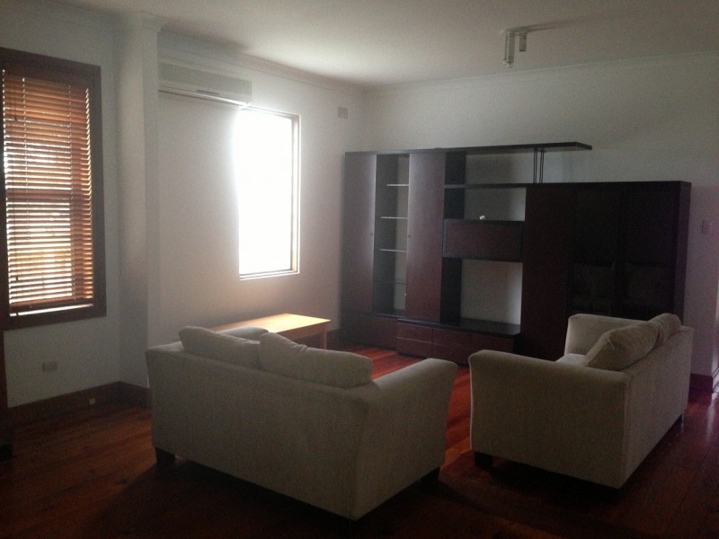 15 Fernhill Ave, Hurlstone Park NSW 2193