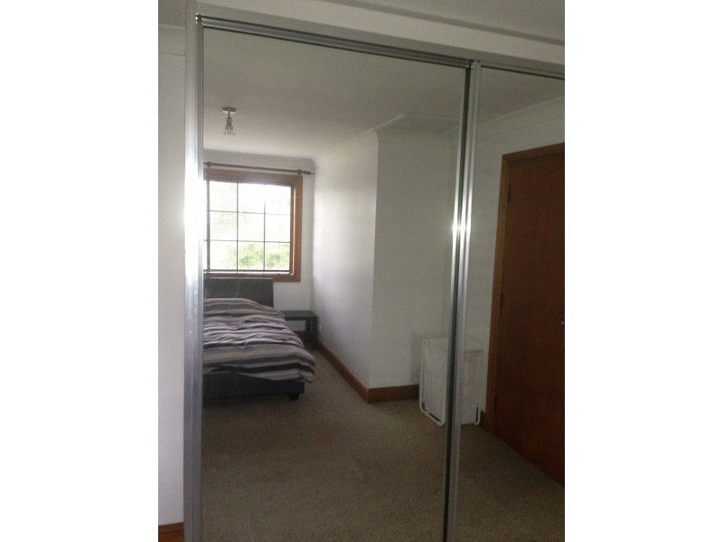 15 Fernhill Ave, Hurlstone Park NSW 2193