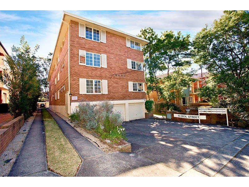 8/18 Cecil Street, Ashfield NSW 2131