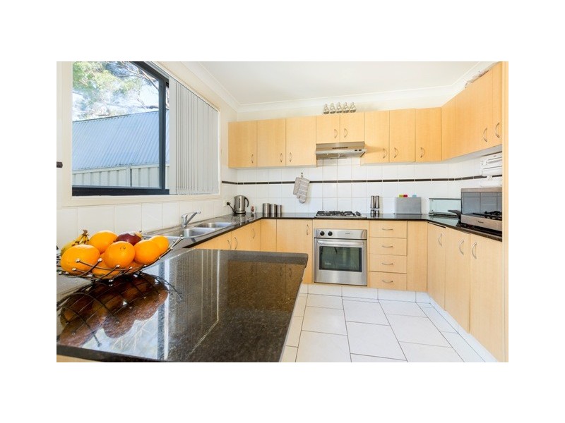 11/46 Wattle Road, Casula NSW 2170