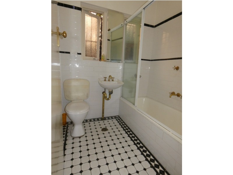 1/31 Bartlett Street, Summer Hill NSW 2130