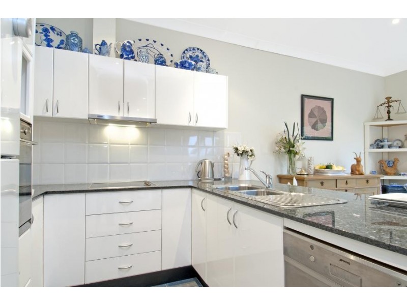 4/1-1A Waimea Street, Burwood NSW 2134